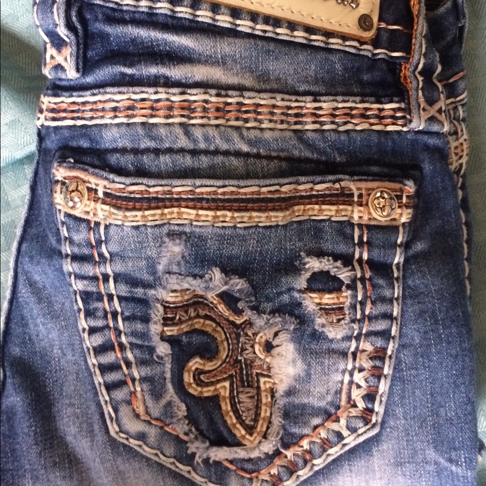 Rock Revival Sun Skinny 24 HOLD